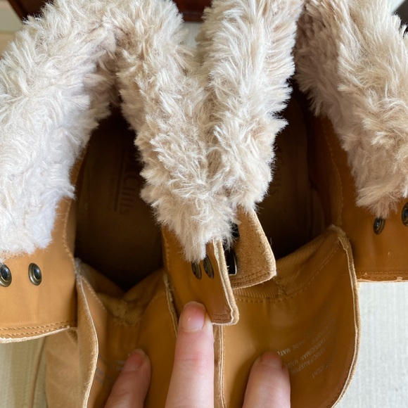 Cliffs by White Mountain tan suede boot with fur , 3in heel - Picture 2 of 16